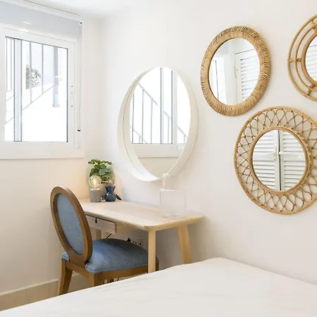 Apartment 2 Bedrooms In With Pool Sharingco Marbella