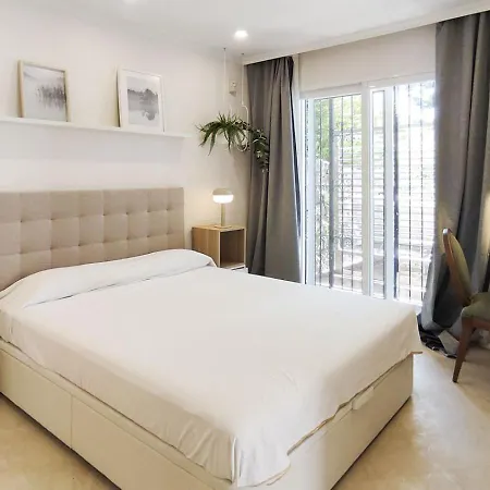 2 Bedrooms In With Pool Sharingco *